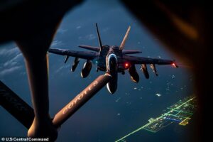 US military refueling plane crashes in Iraq