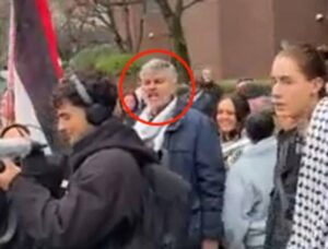 Moment organiser of London’s Al-Quds ‘hate rally’ shouts ‘death to the IDF’ at Iran protest before leading chants of ‘Khamenei makes us proud’