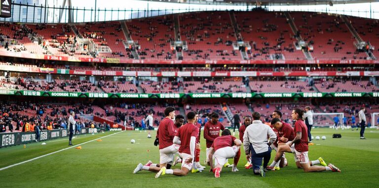 Arsenal vs Everton – Premier League LIVE: Latest score and updates as Mikel Arteta makes three changes for crunch clash