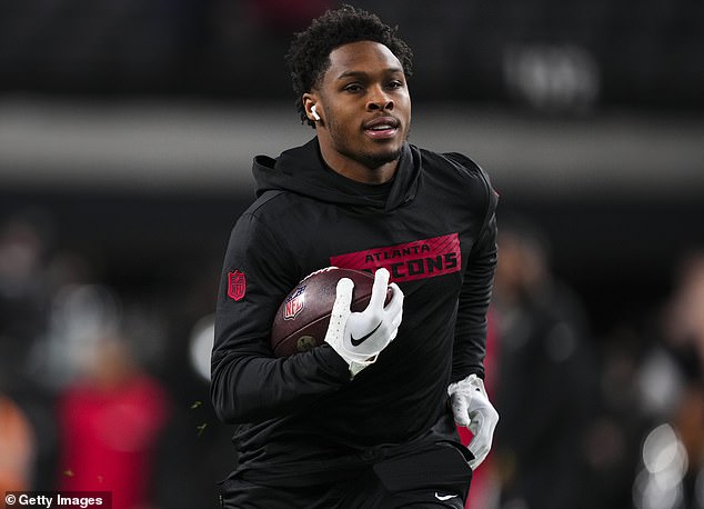 New York Giants set to sign $39M wide receiver Darnell Mooney to give Jaxson Dart another weapon