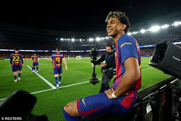 Barcelona 7-2 Newcastle (8-3 on agg): Eddie Howe’s side produce dog’s dinner in defence in record European defeat