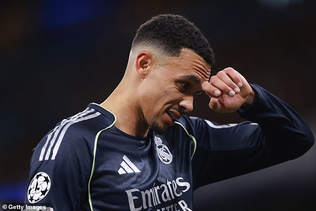 Steven Gerrard offers Trent Alexander-Arnold theory after Real Madrid star was brutally snubbed by England boss Thomas Tuchel