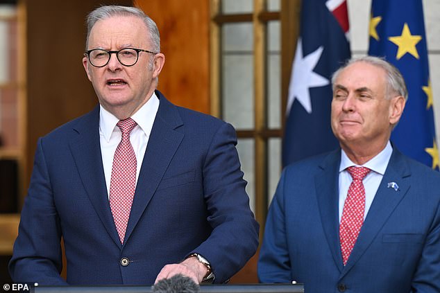 Albanese government not ruling out a $40 limit on fuel purchases – but says we’re still a long way from that scenario