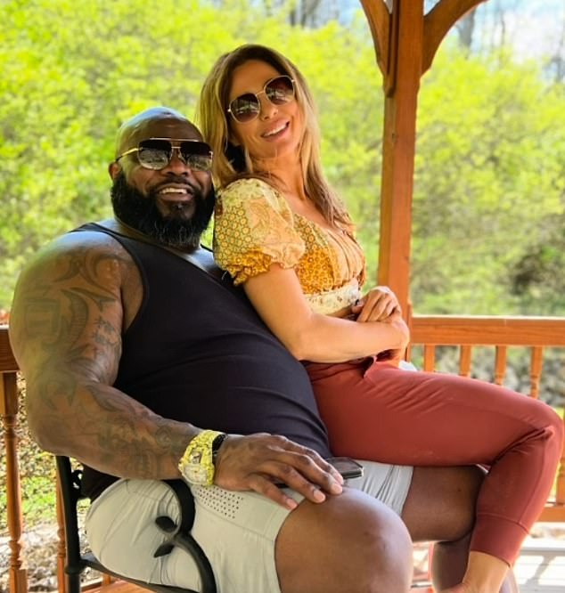 Eagles hero Hollis Thomas slammed for dating ex-wife of former Philadelphia NFL star Brent Celek