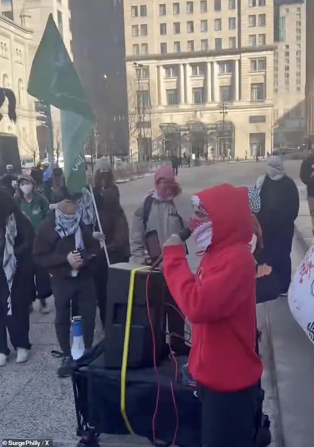 Sickening anti-American protesters rally in Philadelphia: ‘For every US soldier who comes back in casket, we cheer!’