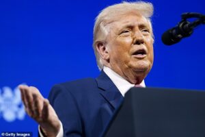 Trump lets slip that ‘Cuba is NEXT’ after Venezuela and Iran strikes… before quickly adding ‘pretend I didn’t say that’