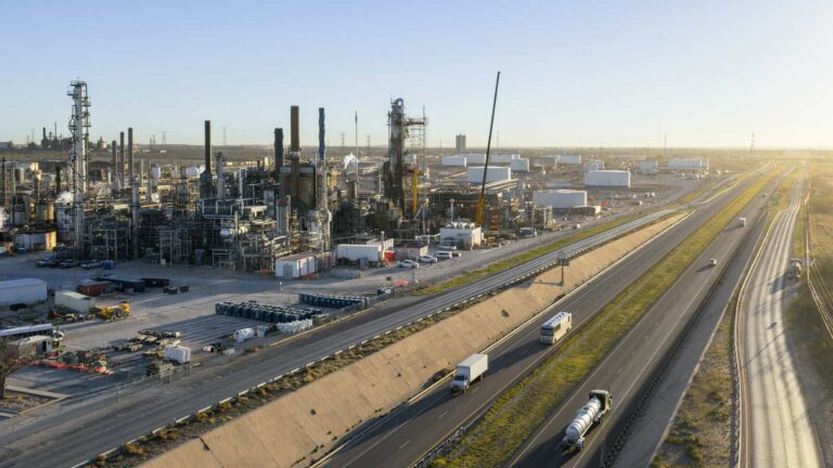 Vermont defends its landmark climate superfund law against Trump administration lawsuit » Yale Climate Connections