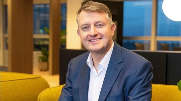 Europe risks ‘digital dollarization’ as banks race to launch euro stablecoin