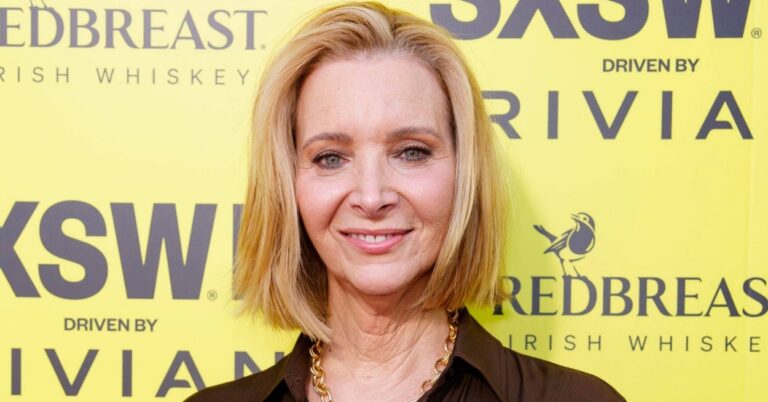 Lisa Kudrow Said She's Likely Ditching Botox After Having This Grim Side Effect