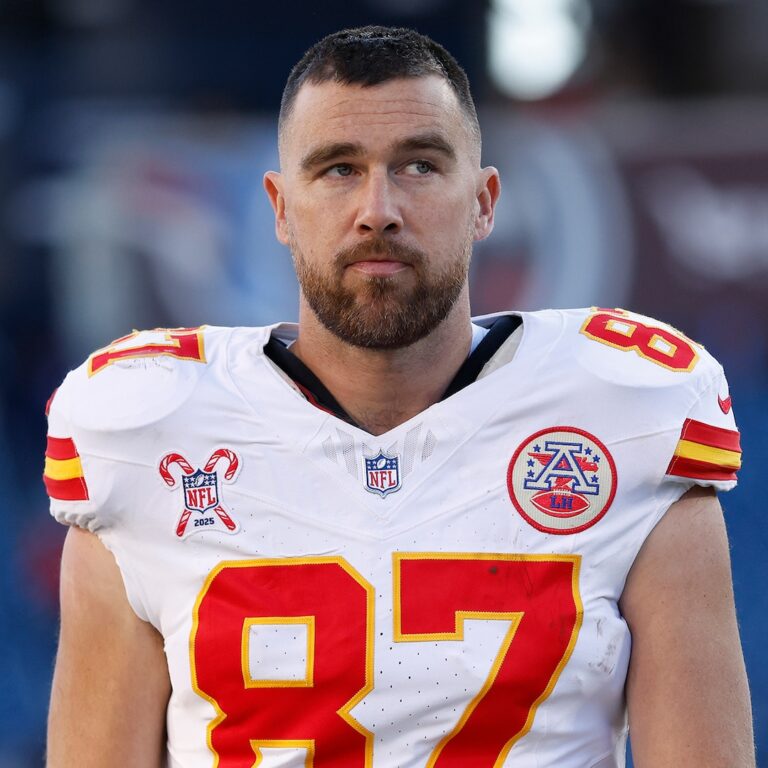 Travis Kelce Signs $57.7 Million Kansas City Chiefs Contract for 3 Years