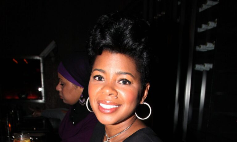 Fans Say She’s “Aging Backwards” After Video