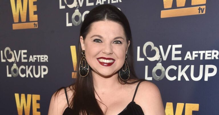 Amy Duggar Guesses How Jim Bob Reacted to Joseph’s Arrest