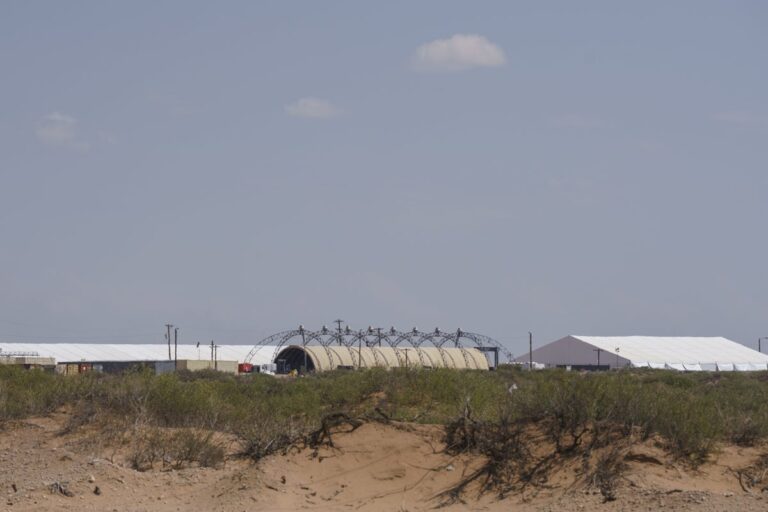 Measles outbreak erupts in one of U.S.’s largest ICE detention centers