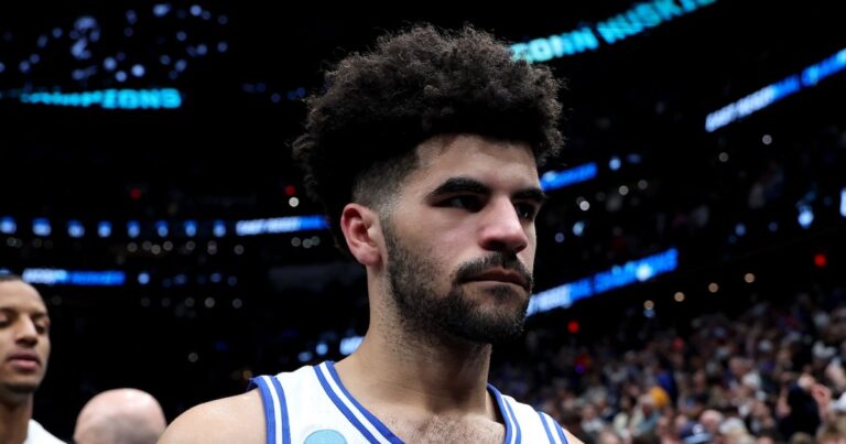 Cayden Boozer Reacts After Mistake Led to Insane UConn Win