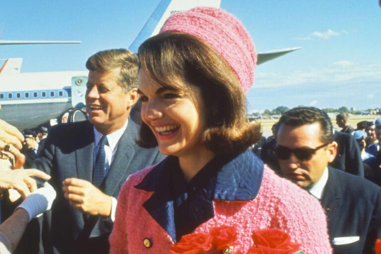 Letizia Mowinckel, Who Procured the Pink Chanel Suit Jackie Kennedy Wore During JFK's Assassination, Dies at 105
