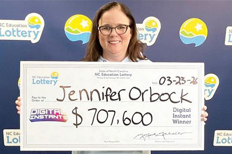 Mom Always Thought She Had ‘Jackpot DNA.' Then She Won $700K Lottery Prize Off of $1 Ticket