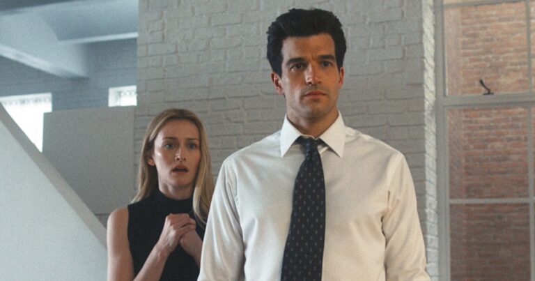 Love Story Finale Shows JFK Jr., Carolyn’s Deaths After Crash