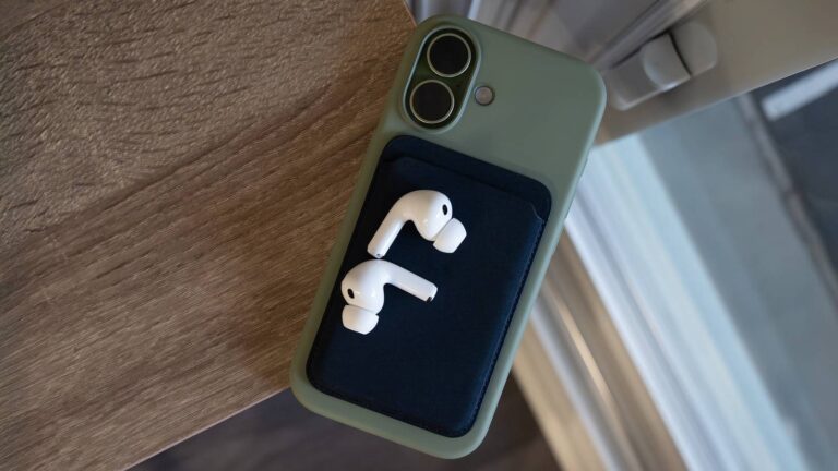 5 iPhone changes you can make right away to help you sleep better