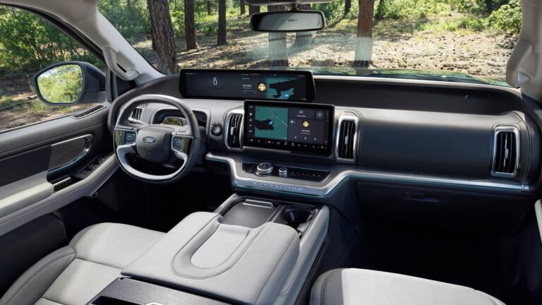 4 weird car features set to disappear by 2030