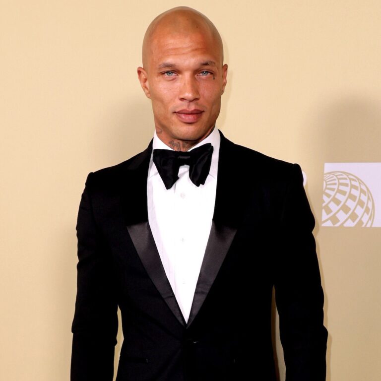 Why Hot Felon Jeremy Meeks’ Family Couldn’t Visit in Prison