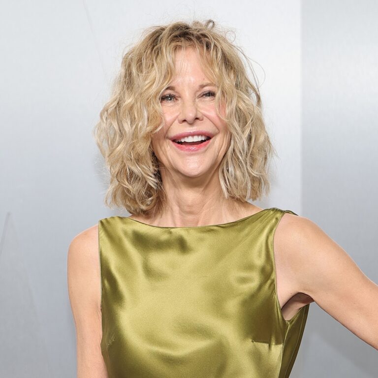 Vanity Fair Oscars Party 2026: Meg Ryan Red Carpet