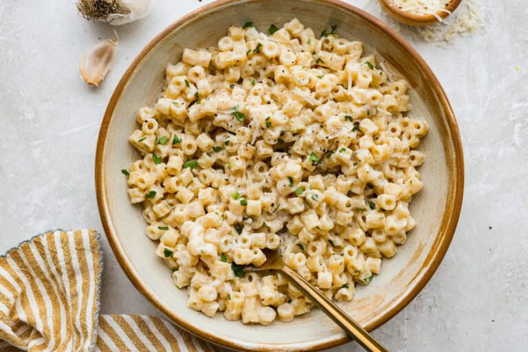 Creamy Garlic Ditalini Pasta (Easy 20-Minute Recipe)