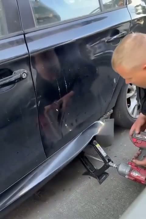 political naive in-between