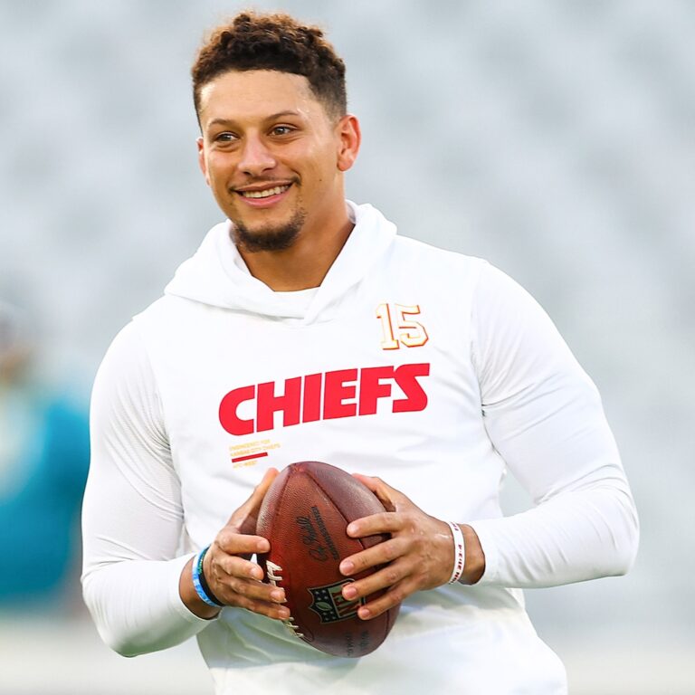 Patrick Mahomes, Brittany Mahomes Son Bronze Photo in Cowboy Hat