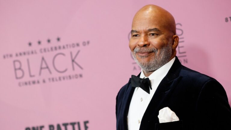 David Alan Grier Explains Why He Passed On ‘Ace Ventura’ & ‘Seinfeld’