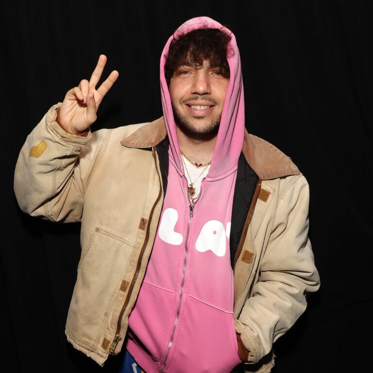 Benny Blanco on Hygiene, Smelling Bad After Dirty Feet