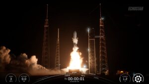 SpaceX launches 15,000-pound TV satellite to orbit on its 30th mission of the year (photos)