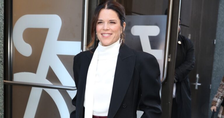 Neve Campbell’s Shoes Look Super Expensive, but They’re $119