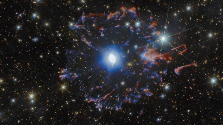 A star dies in the Cat’s Eye photo of the day for March 10, 2026