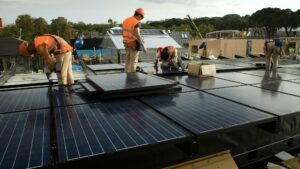 What’s the cheapest way to make electricity at scale? The answer may surprise you. » Yale Climate Connections