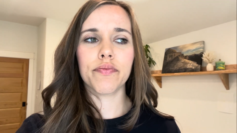 Jessa Duggar ‘Deeply Grieved’ by Joseph Scandal, Prays for Victim