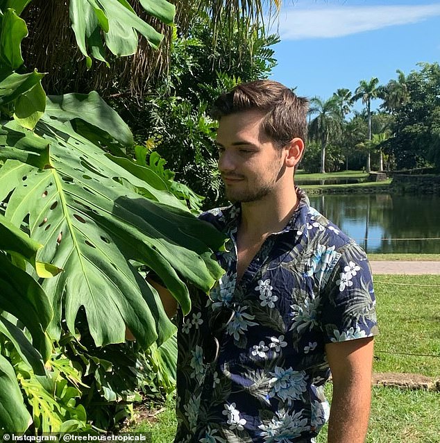 Famous botanical garden forced to take action after male worker inundated with ‘thirsty’ messages