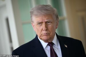 Trump threatens to downgrade Britain’s trade deal in retaliation for Starmer’s refusal to back Iran War