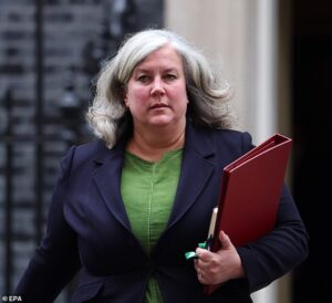 Transport Secretary’s car has to be towed ‘after hitting a POTHOLE’