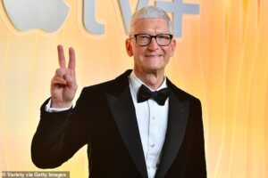 Apple CEO Tim Cook abruptly resigns and names successor