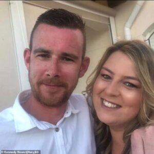 Picture of disappointment! Couple who thought they’d got a bargain when they ordered a £11.19 garden arch from Temu found it WAS too good to be true