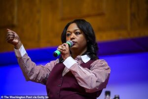 Woke DC mayoral candidate blasted for bemoaning closure of crime-ridden capital’s GROCERY STORES before mentioning recent murders of two children