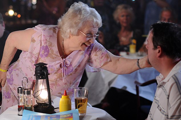Benidorm star Elsie Kelly dies aged 89 after five-decade career as tributes pour in