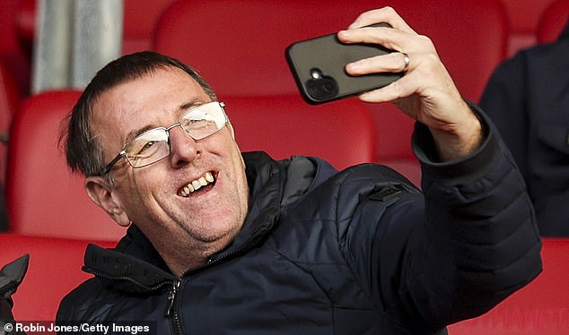 Matt Le Tissier argues with Grok over ‘plane trails’ in bizarre midnight conspiracy theory exchange