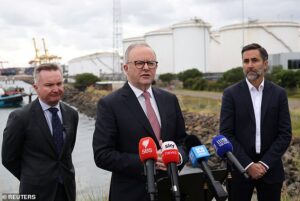 Anthony Albanese in talks to develop Australia’s first new oil refinery since the 1960s in response to fuel fears