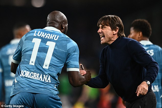 Romelu Lukaku and Antonio Conte feud rumbles on as Italian boss aims thinly-veiled dig at former Man United and Chelsea star