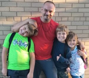 Dad left his three children to perish in house fire because he ‘panicked,’ cops say as devastated mom reveals ‘disgusting’ home life