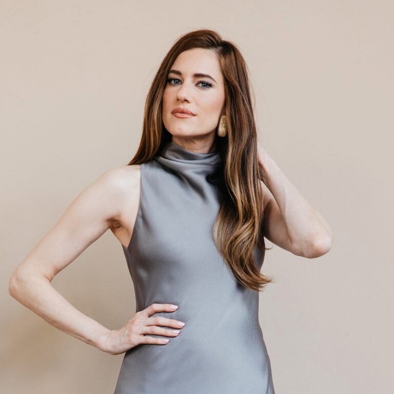 Aubrey Plaza, Christopher Abbott Pregnancy: Allison Williams Reacts