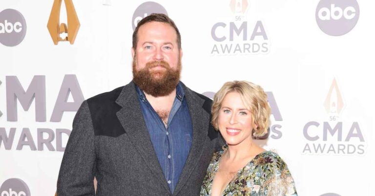 Home Town’s Erin Napier Defends Homeschooling Her Kids