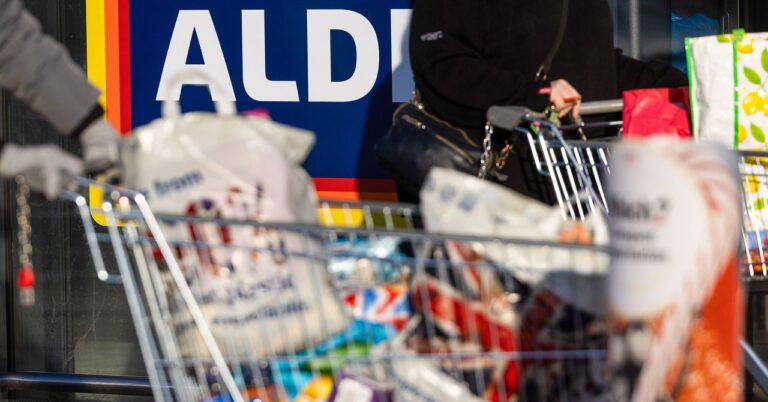 The WIRED Gear Team’s Tips on Ways to Save Money