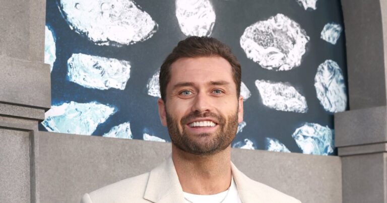 Dakota Mortensen Is In Love Triangle In Unwell Winter Games